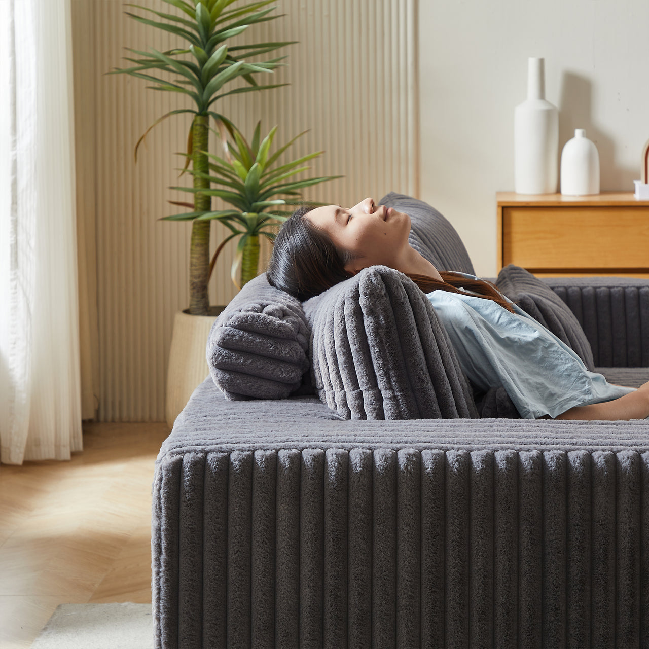OPHELIA 87" Oversized Loveseat