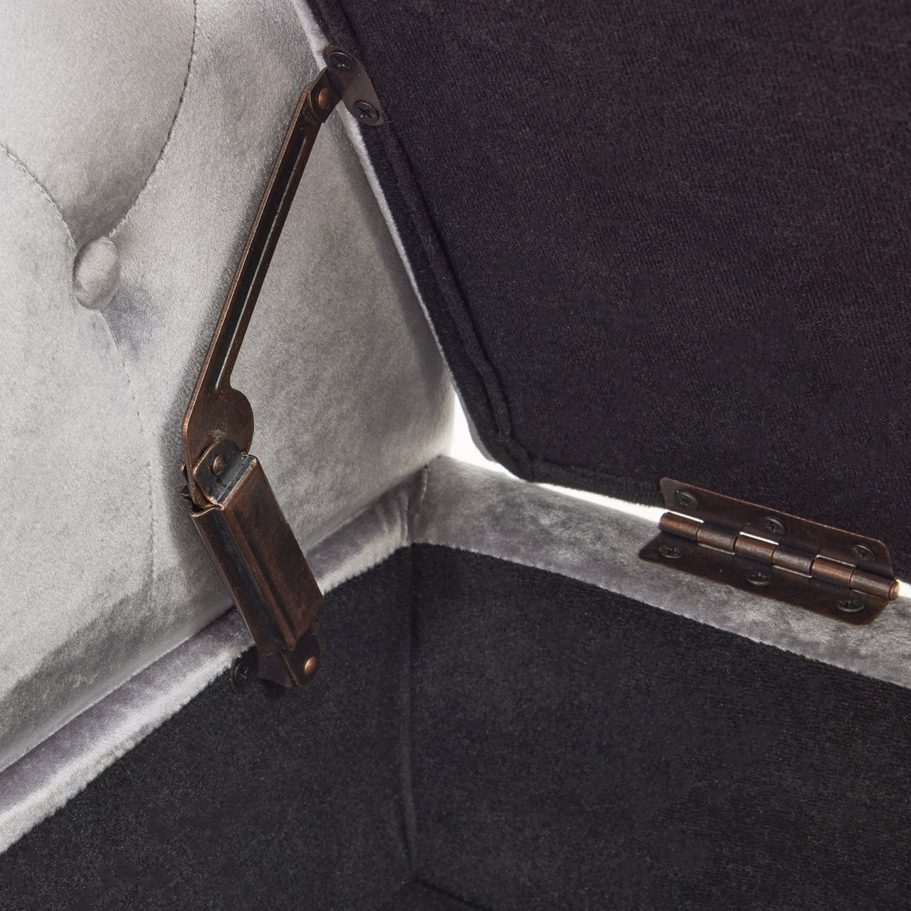 SOLENNE 51" Storage Ottoman
