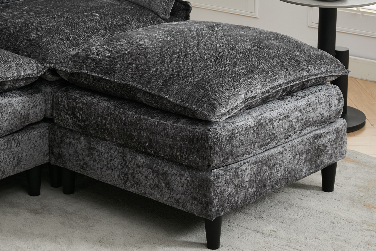 QUORVEX 121" Sectional Sofa