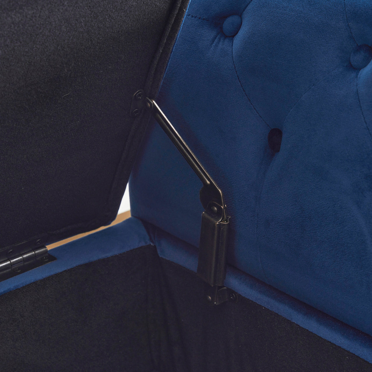 SOLENNE 51" Storage Ottoman