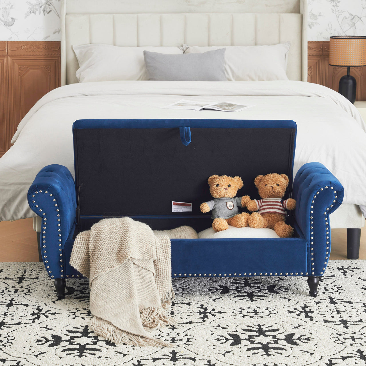 SOLENNE 51" Storage Ottoman