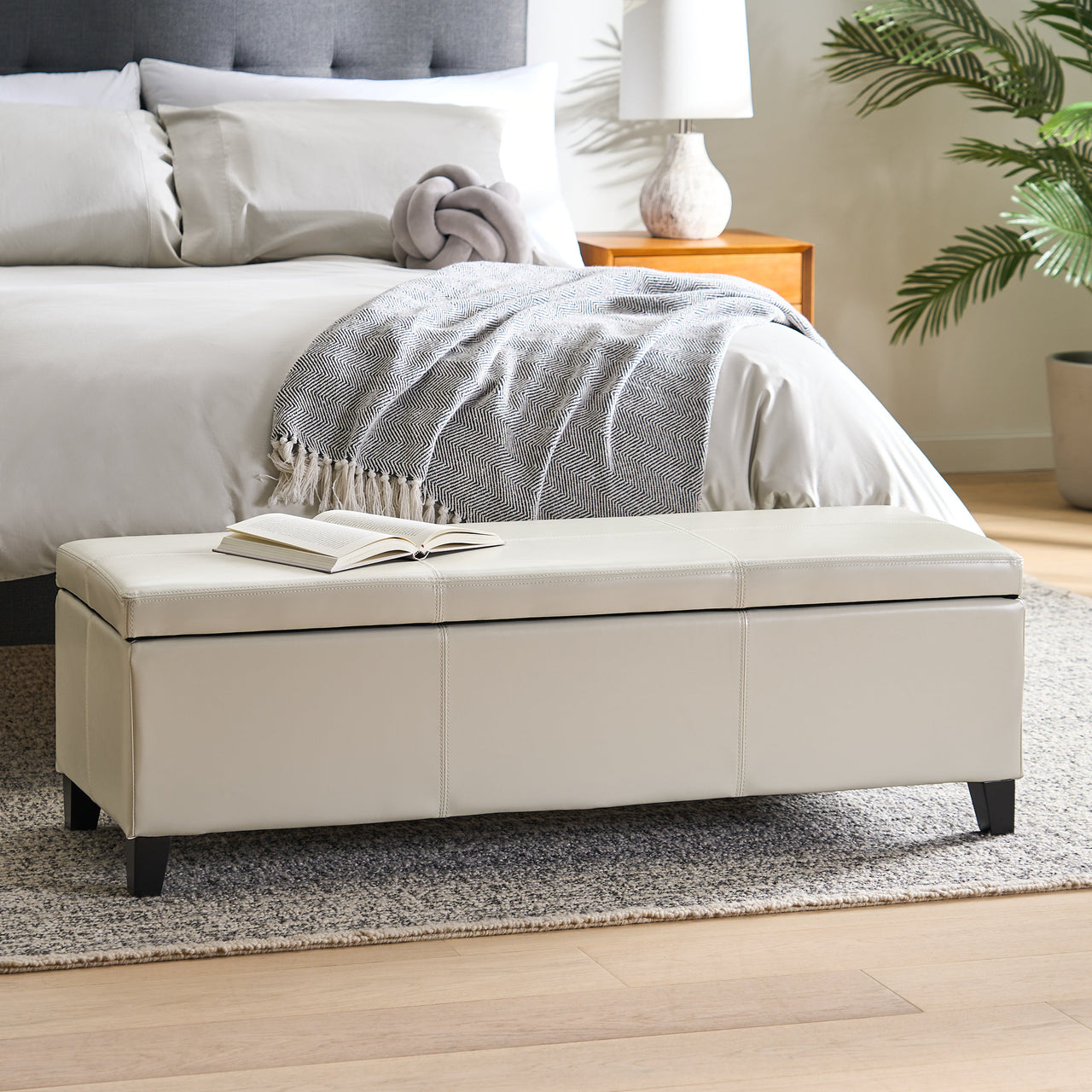 KROVEX 51" Ottoman