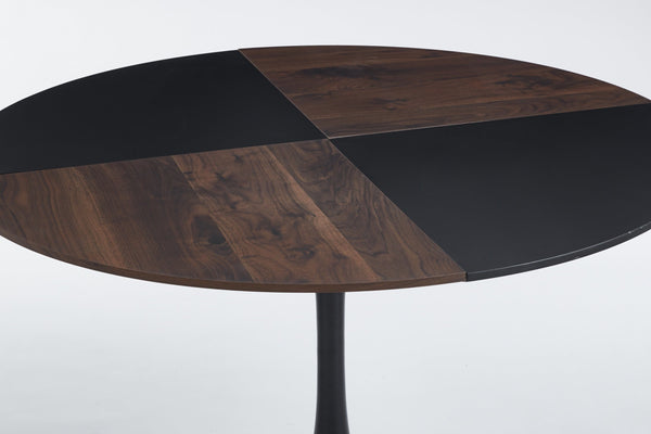 VELTRX Elegant Dining Experience