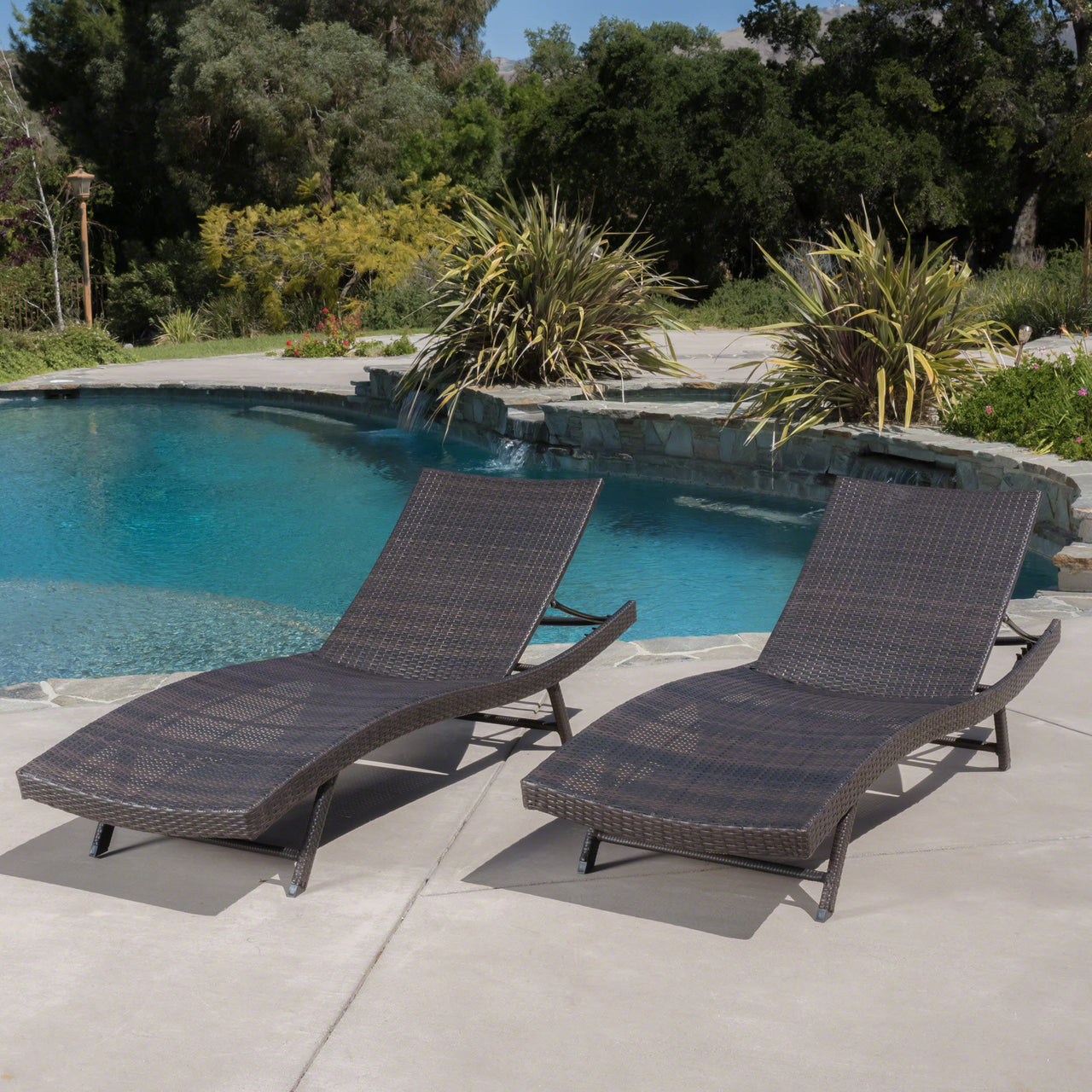 VYLENTX 79" Wicker Chaise Set of 2 Pcs