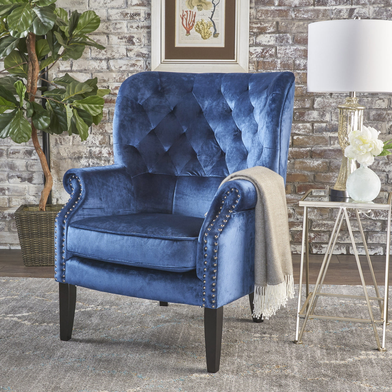 DORTIX 32" Club Chair