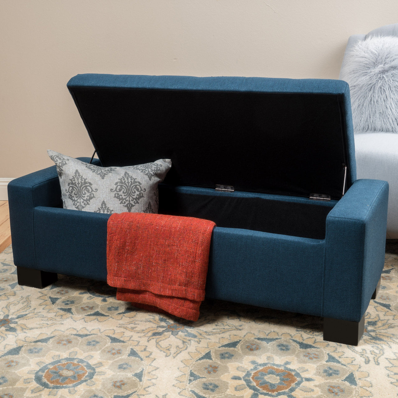 BRYTON 50" Ottoman