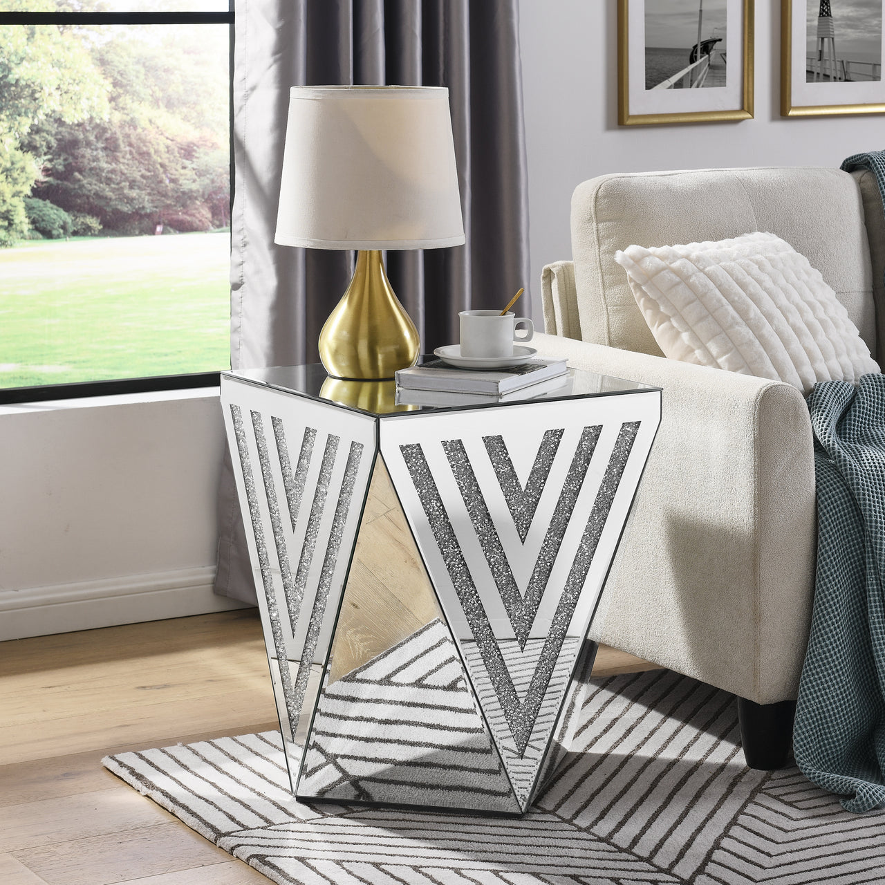 ARIA Side Table