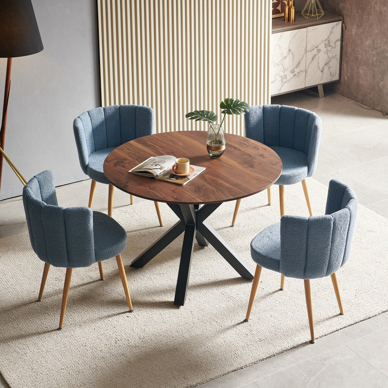 VURTONX 42" Dining Table
