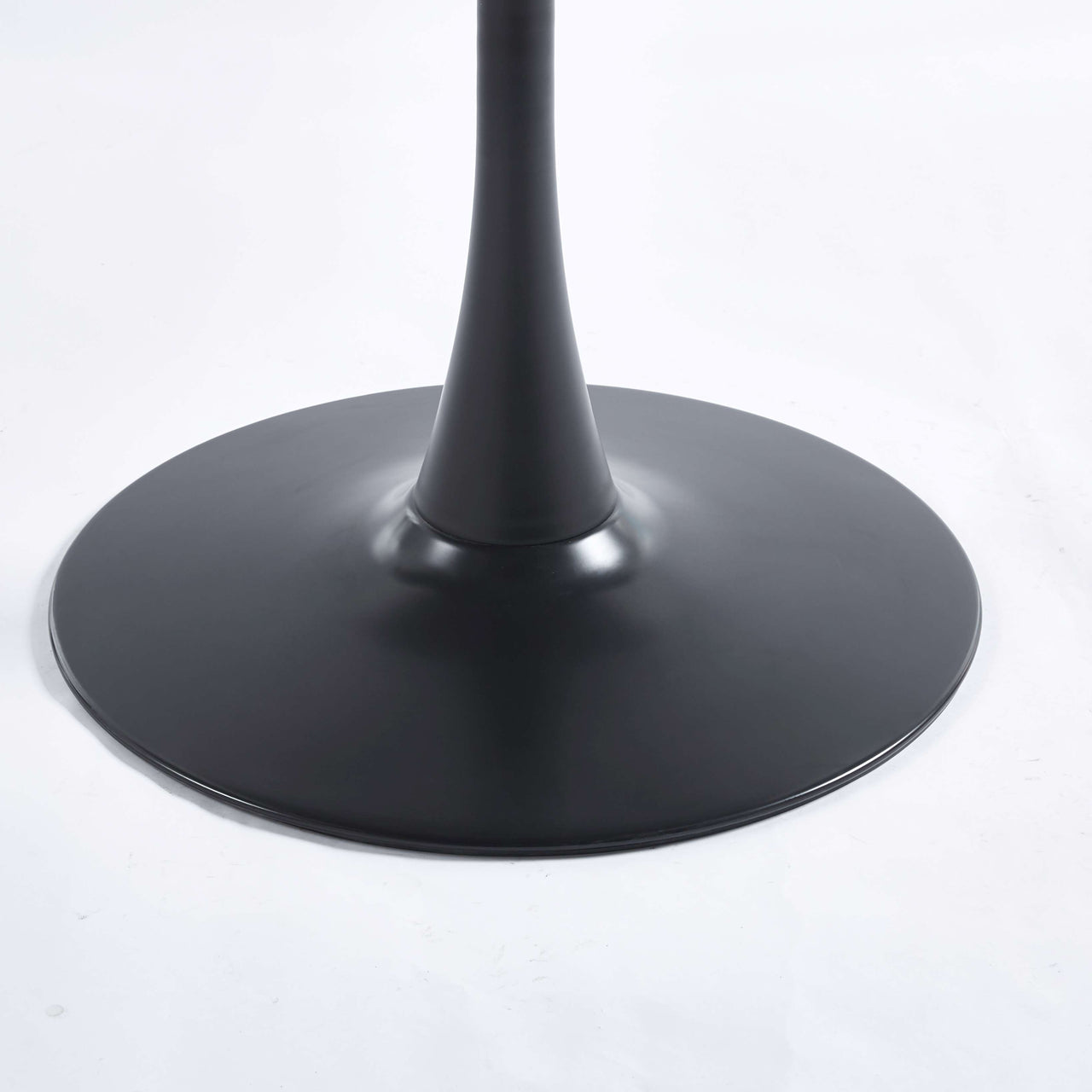 DREXIL 31" Tulip Table
