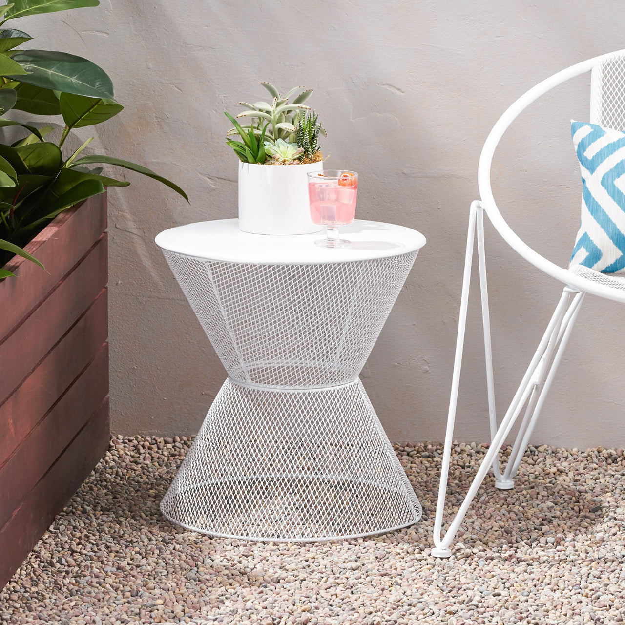 KORVIXA 18" End Table