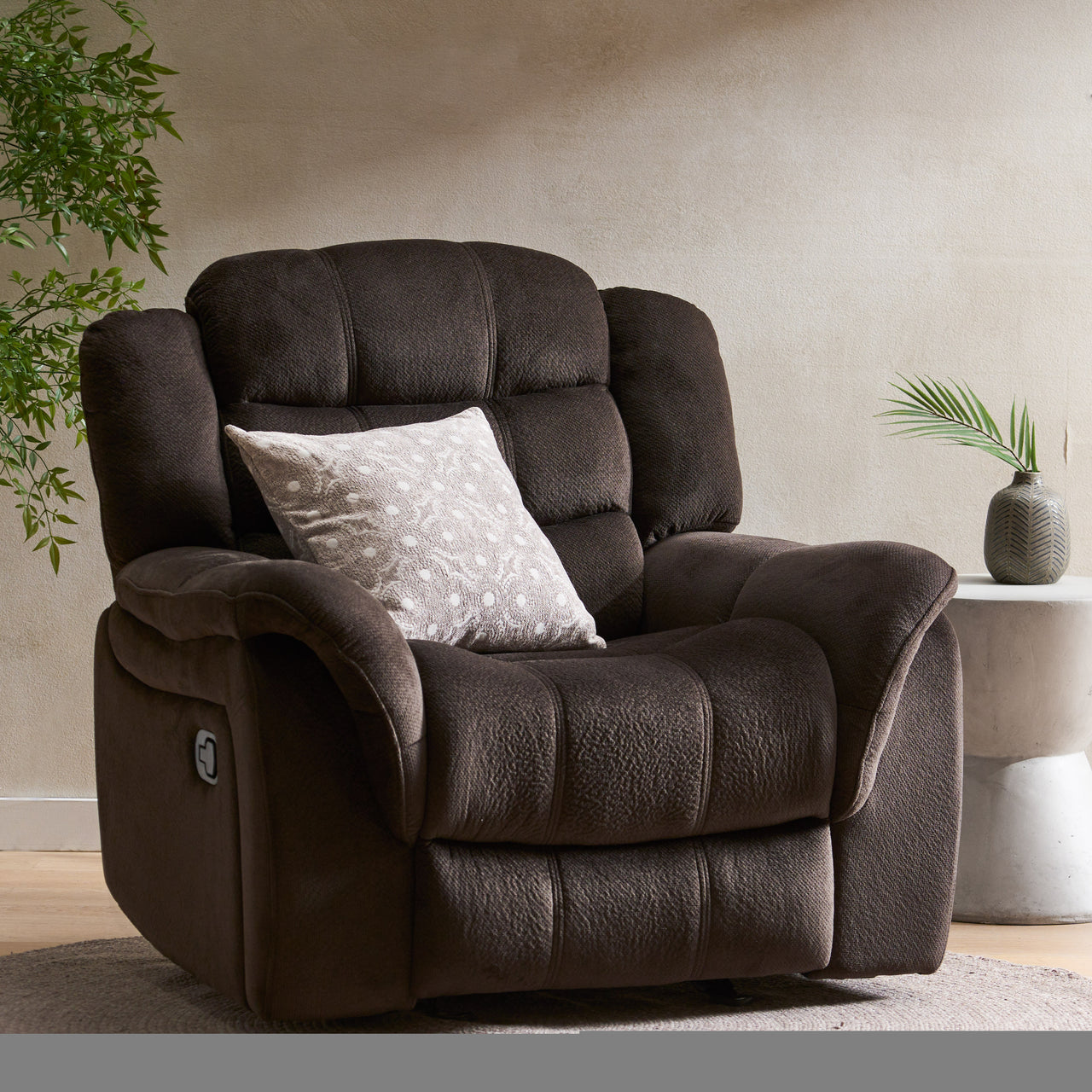 BRAVORA 40" Recliner Chair