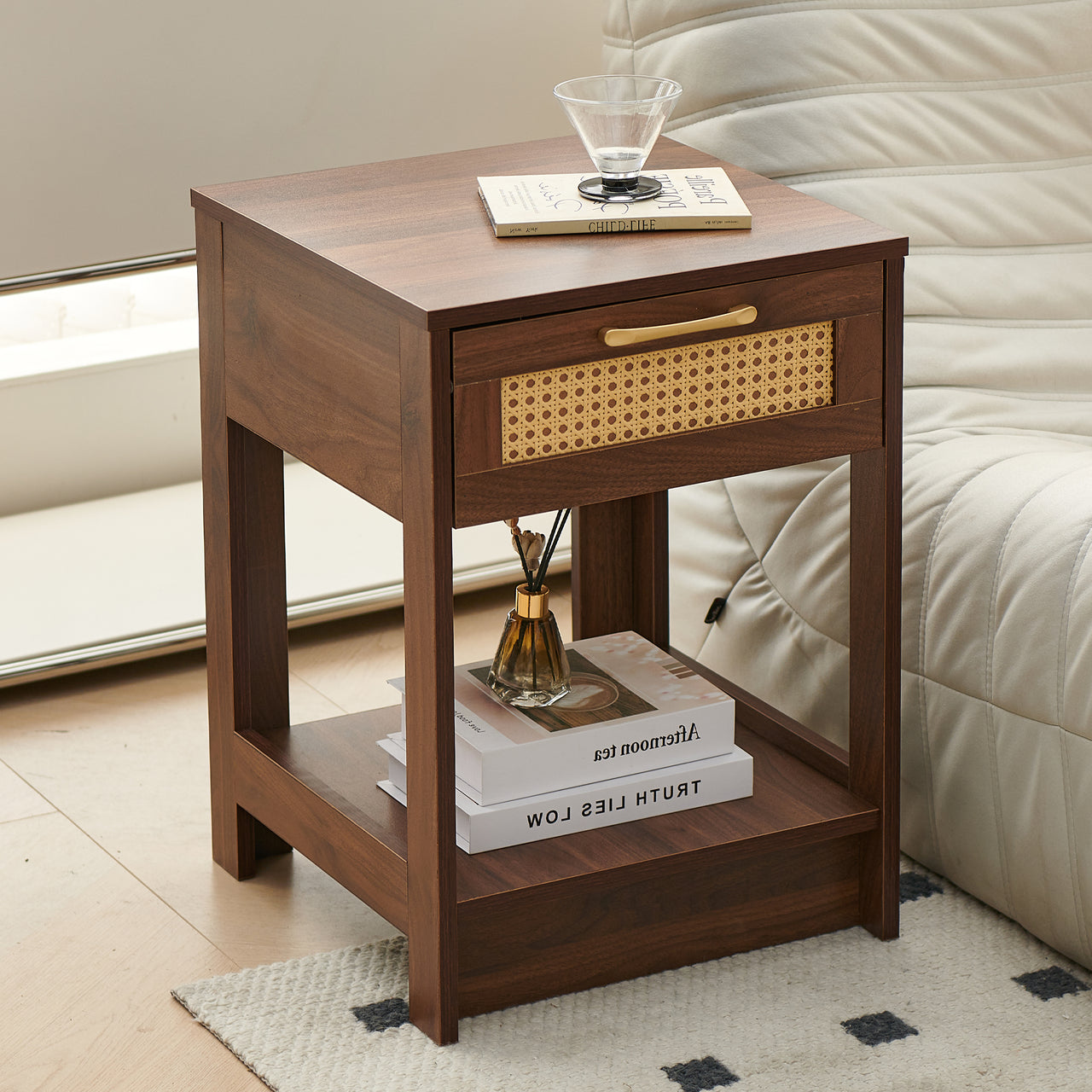 TYNEXA Nightstand