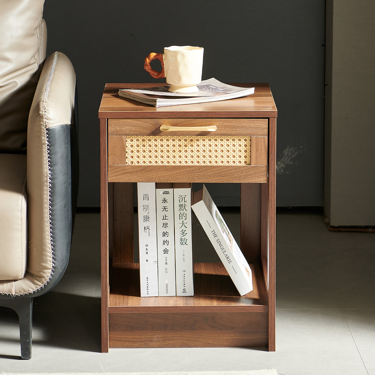 TYNEXA Nightstand