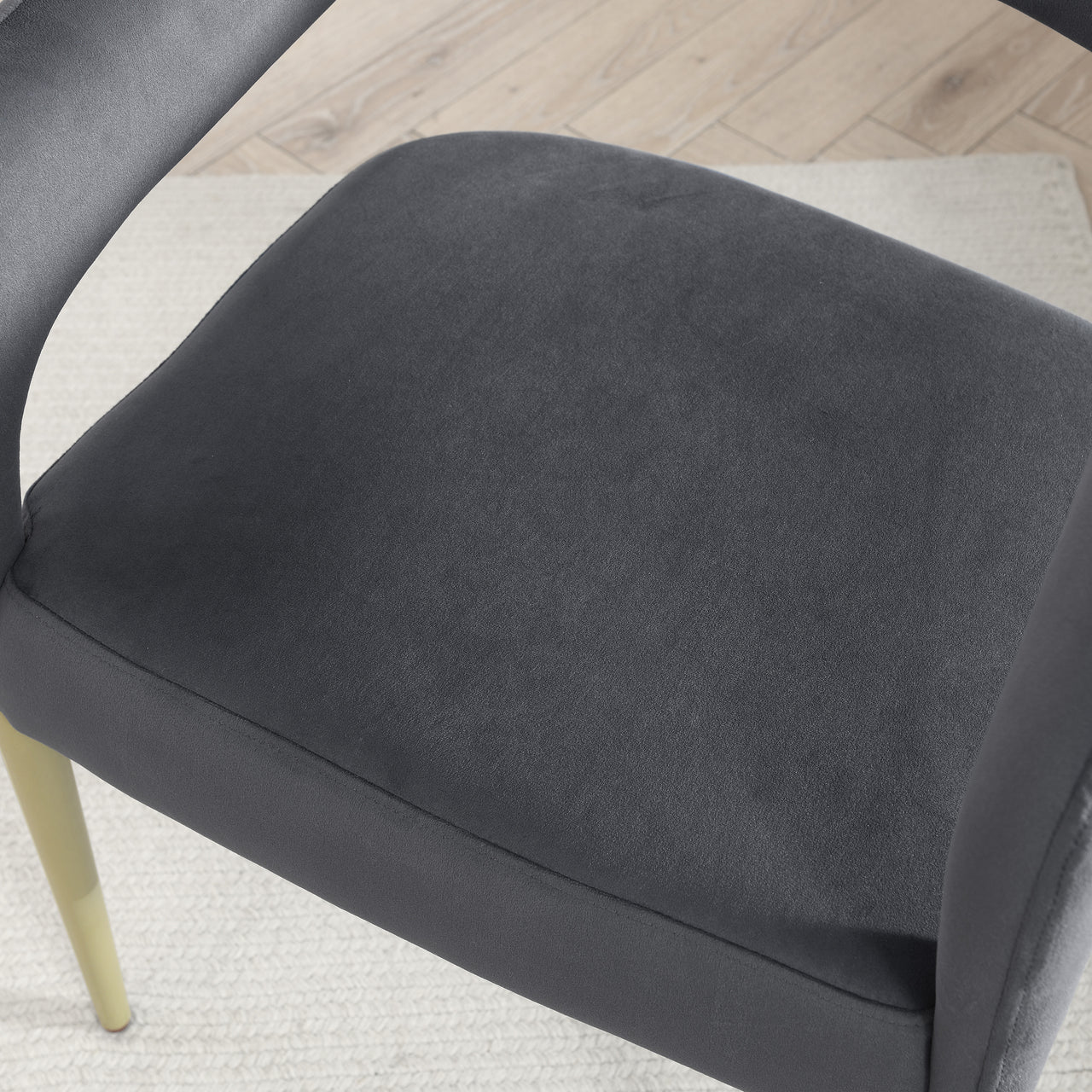 TOVA 22" Chair