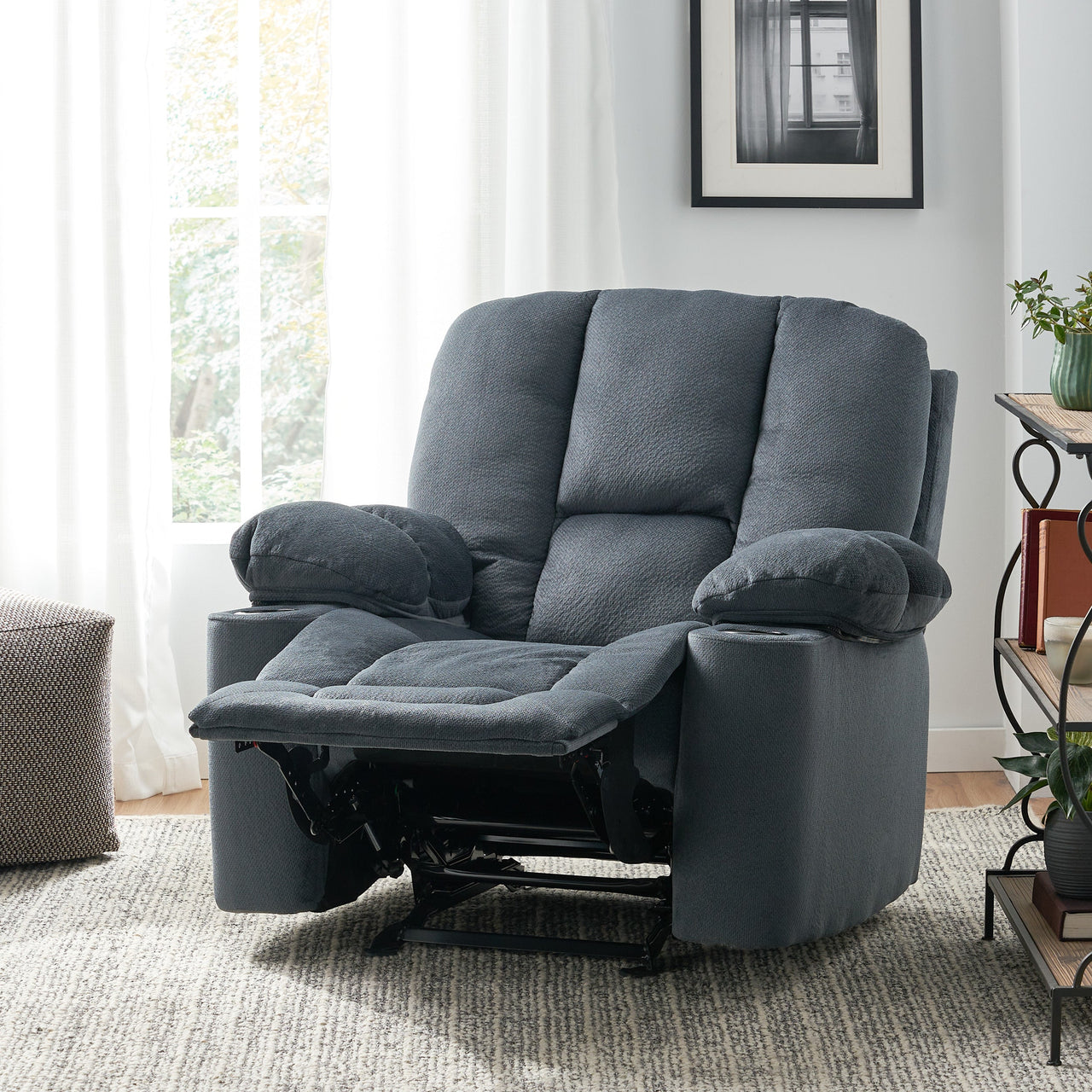 VYROVANEX 42" Recliner Chair