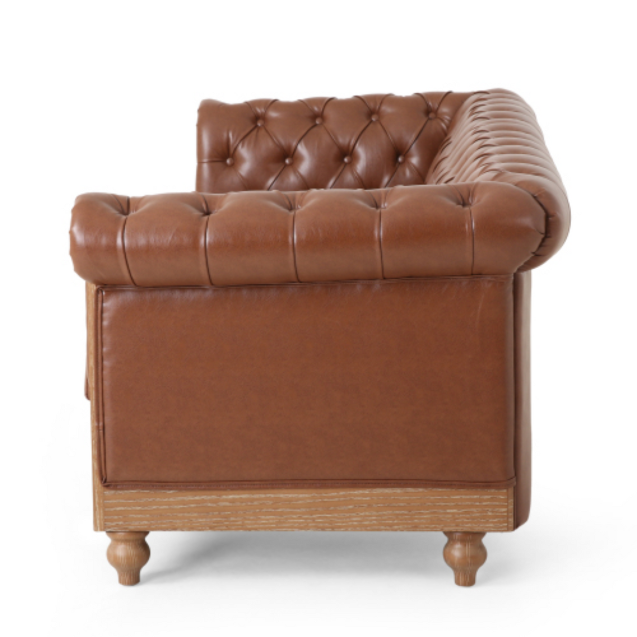 SOLIS Chesterfield Sofa