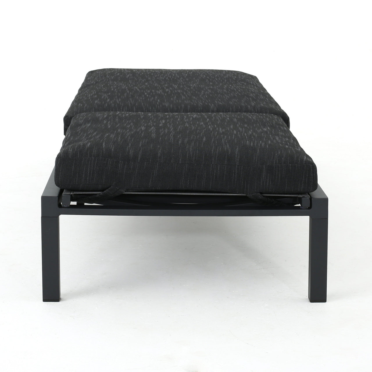 XELTOR 77" Outdoor Chaise Lounge