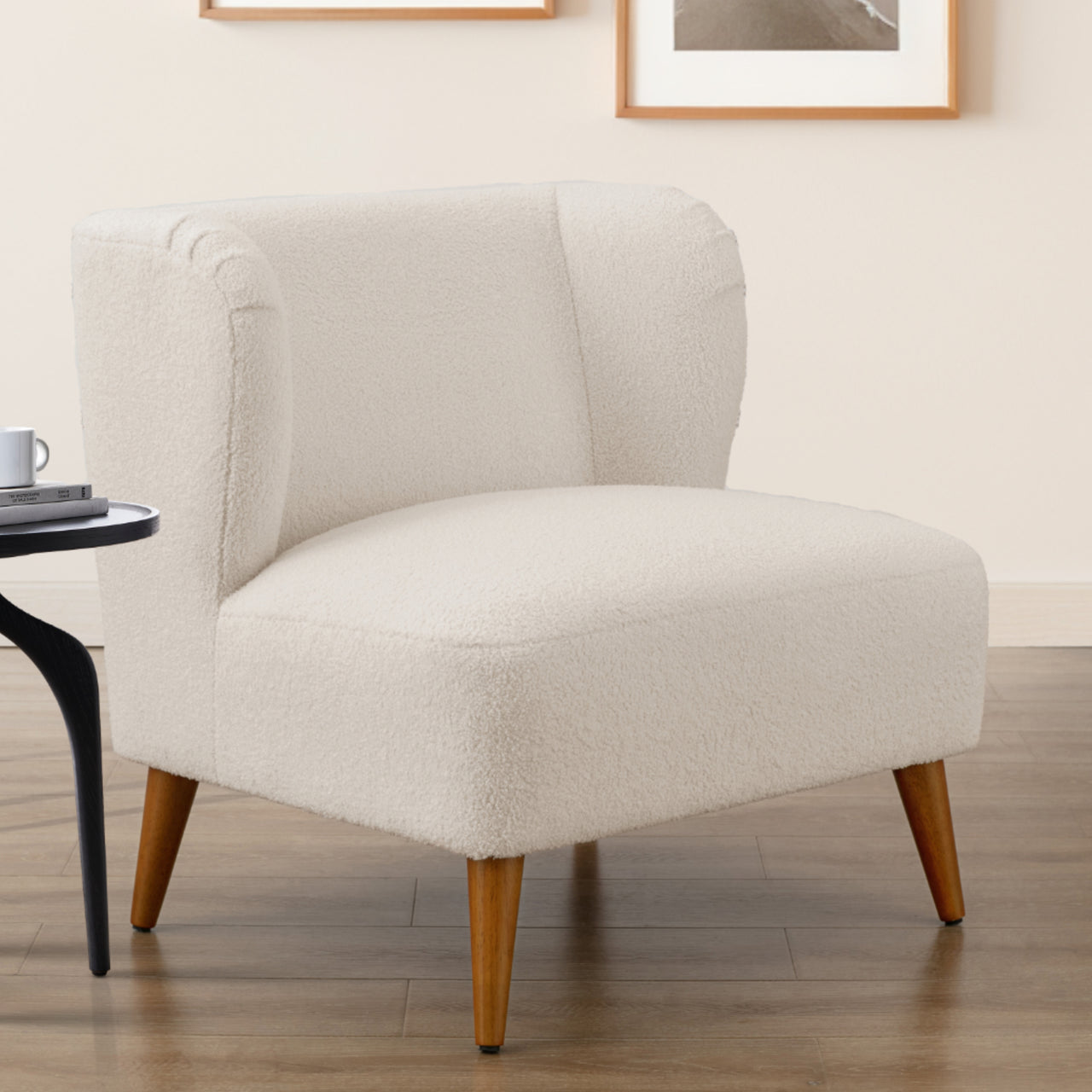 VEDA Accent Chair