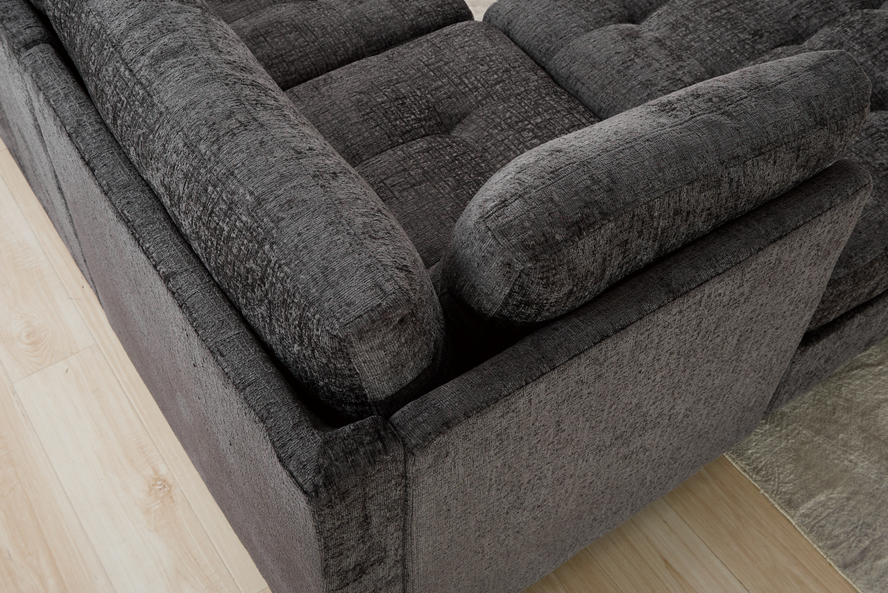RHYS 128" Sofa