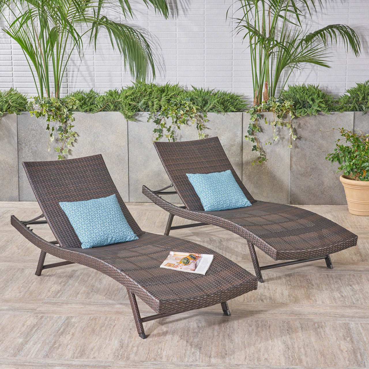 VYLENTX 79" Wicker Chaise Set of 2 Pcs