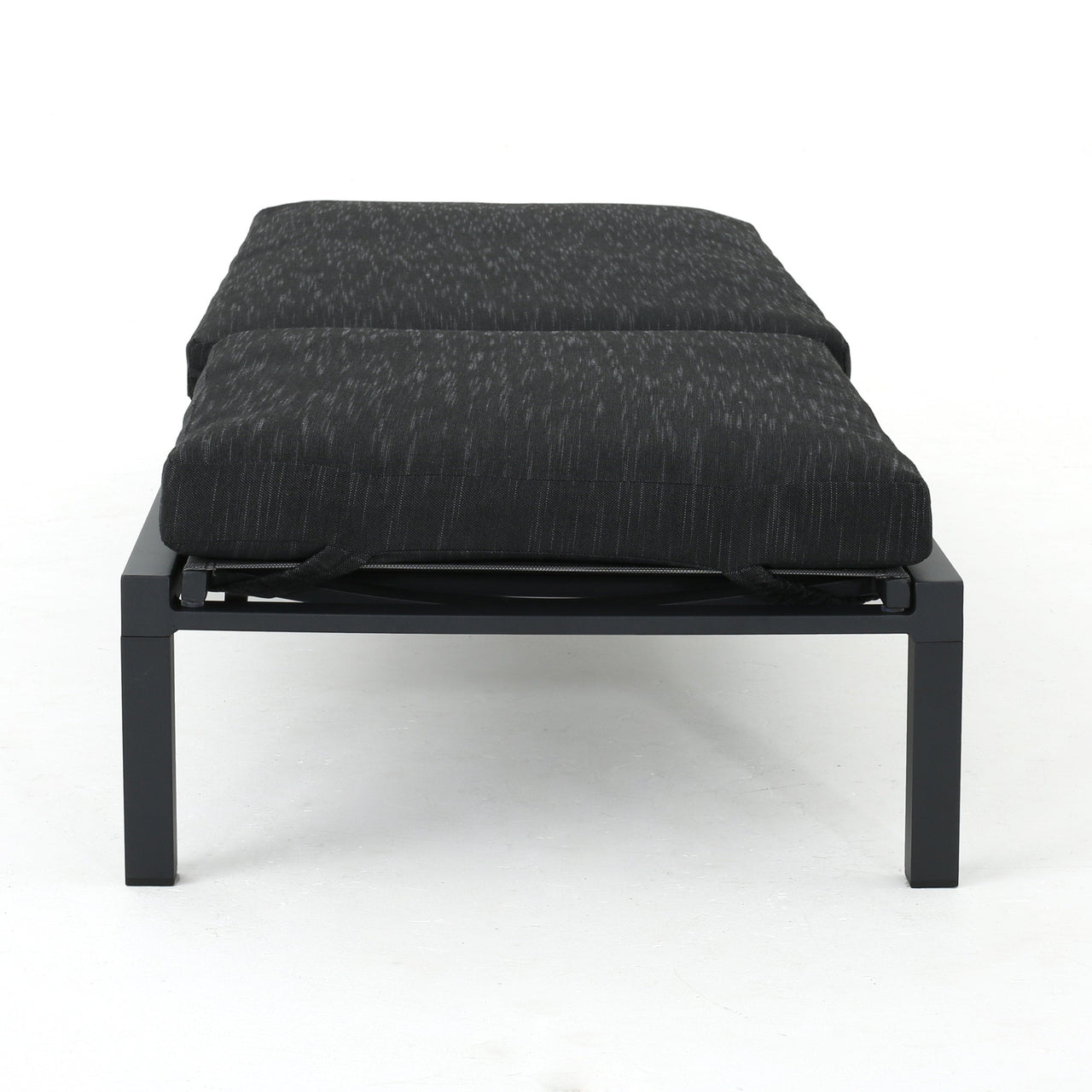 XELTOR 77" Outdoor Chaise Lounge