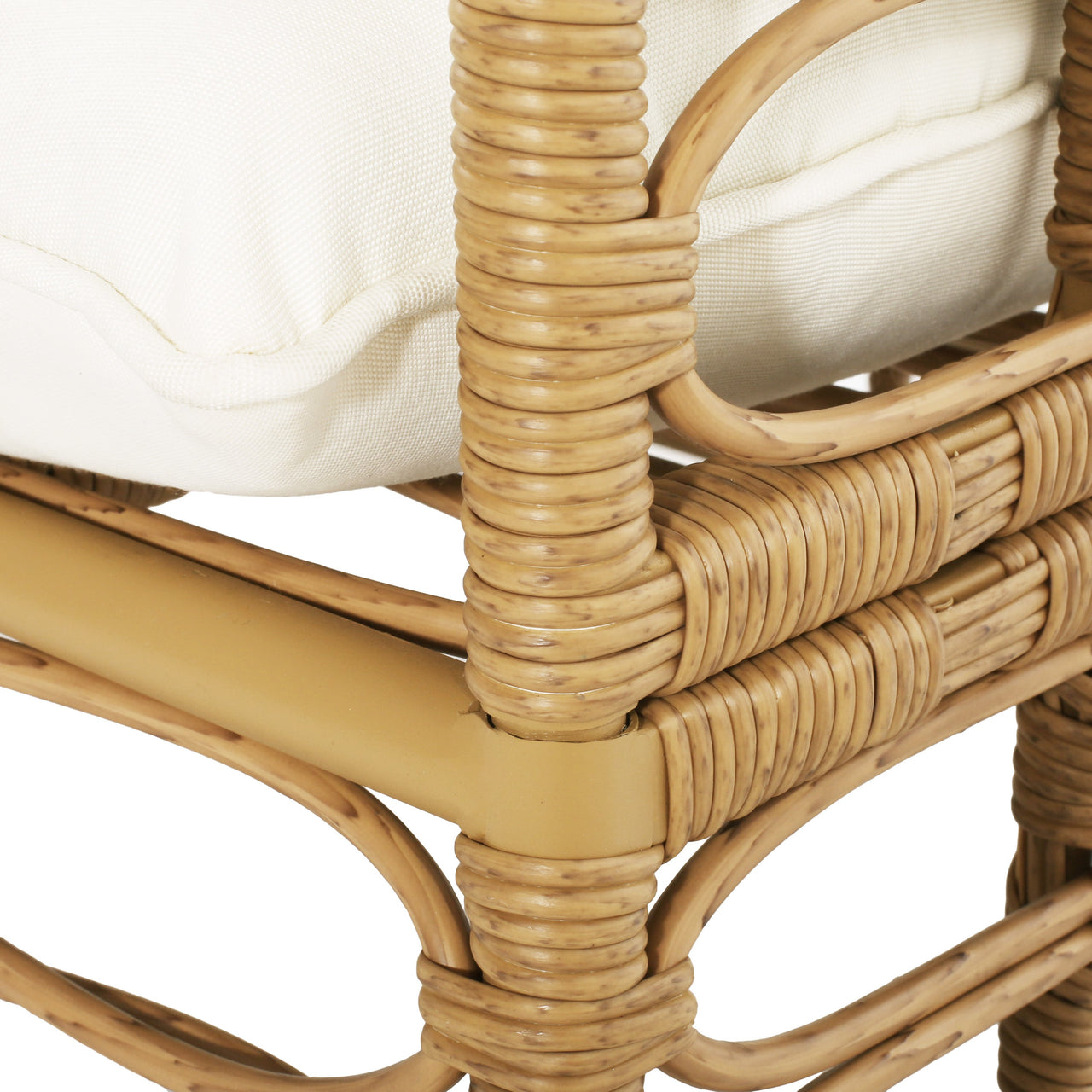 ZARVOX 32" Outdoor Chair