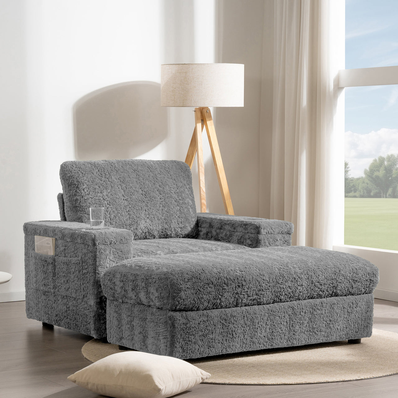 VOLVEX 42" Chair