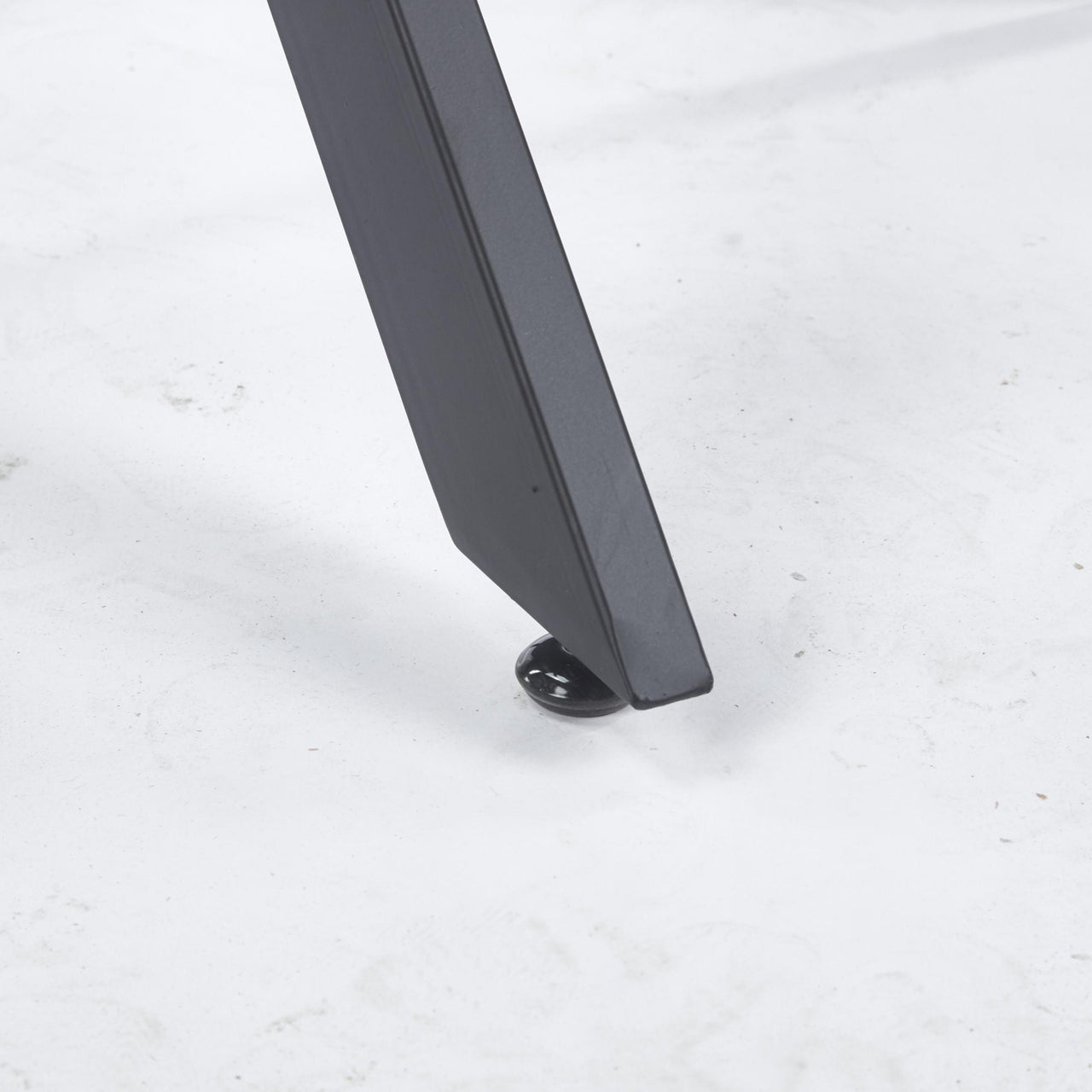 DAXTREX 35" Dining Table