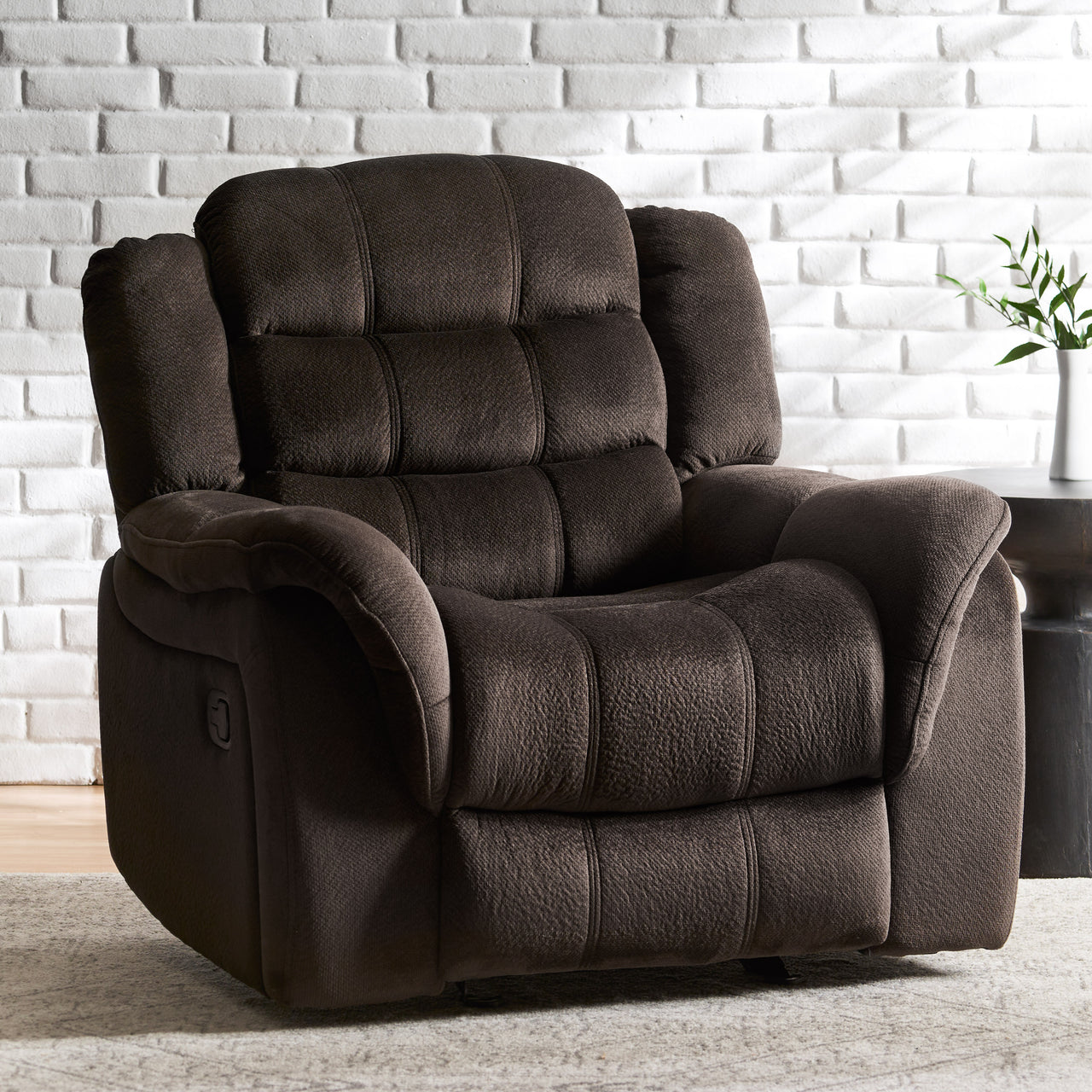 BRAVORA 40" Recliner Chair