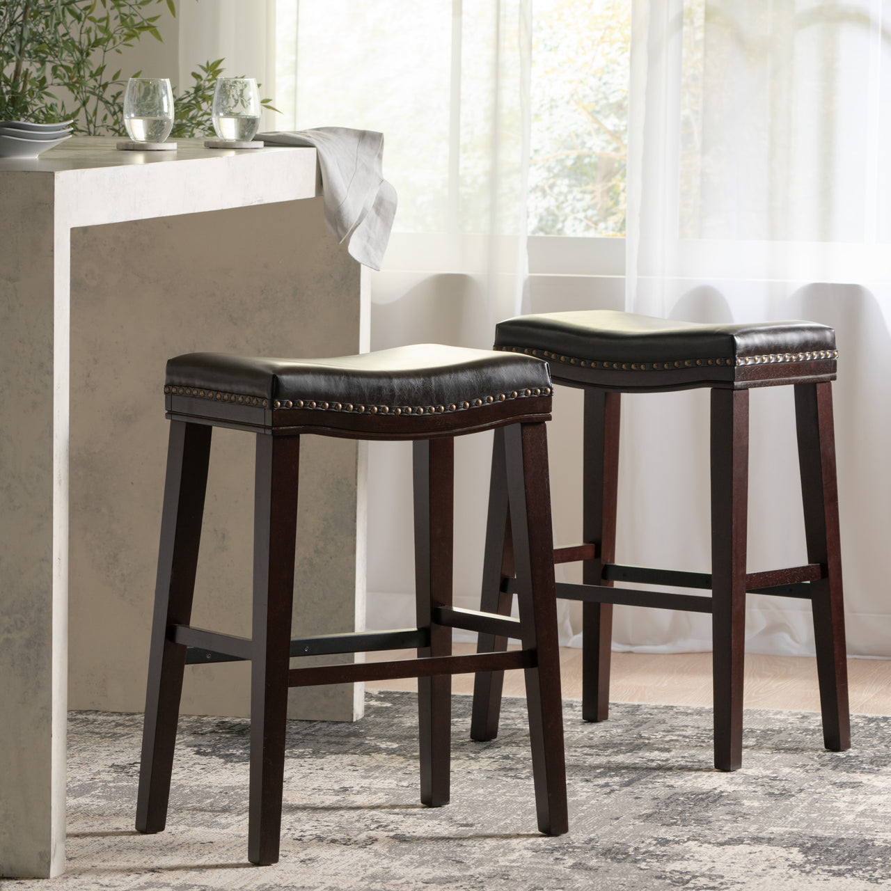 ZYNTORX 23" Bar Stool