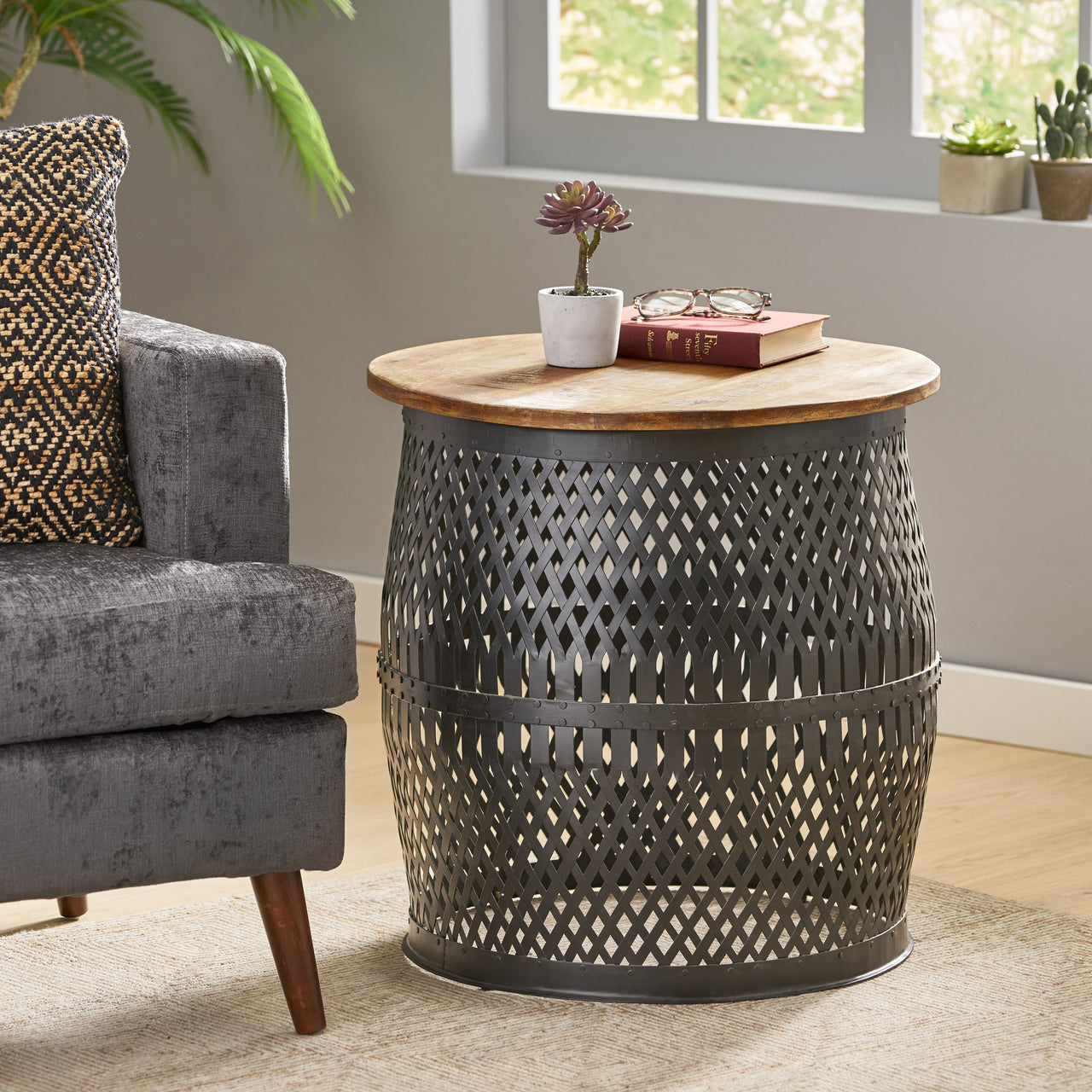 DRYVON 22" End Table