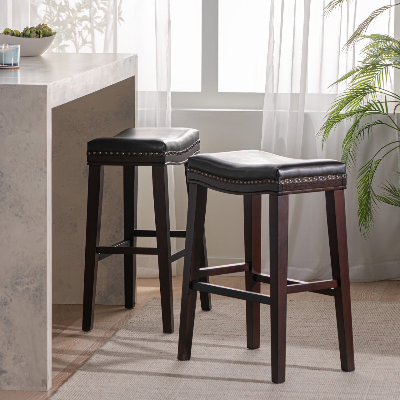 ZYNTORX 23" Bar Stool