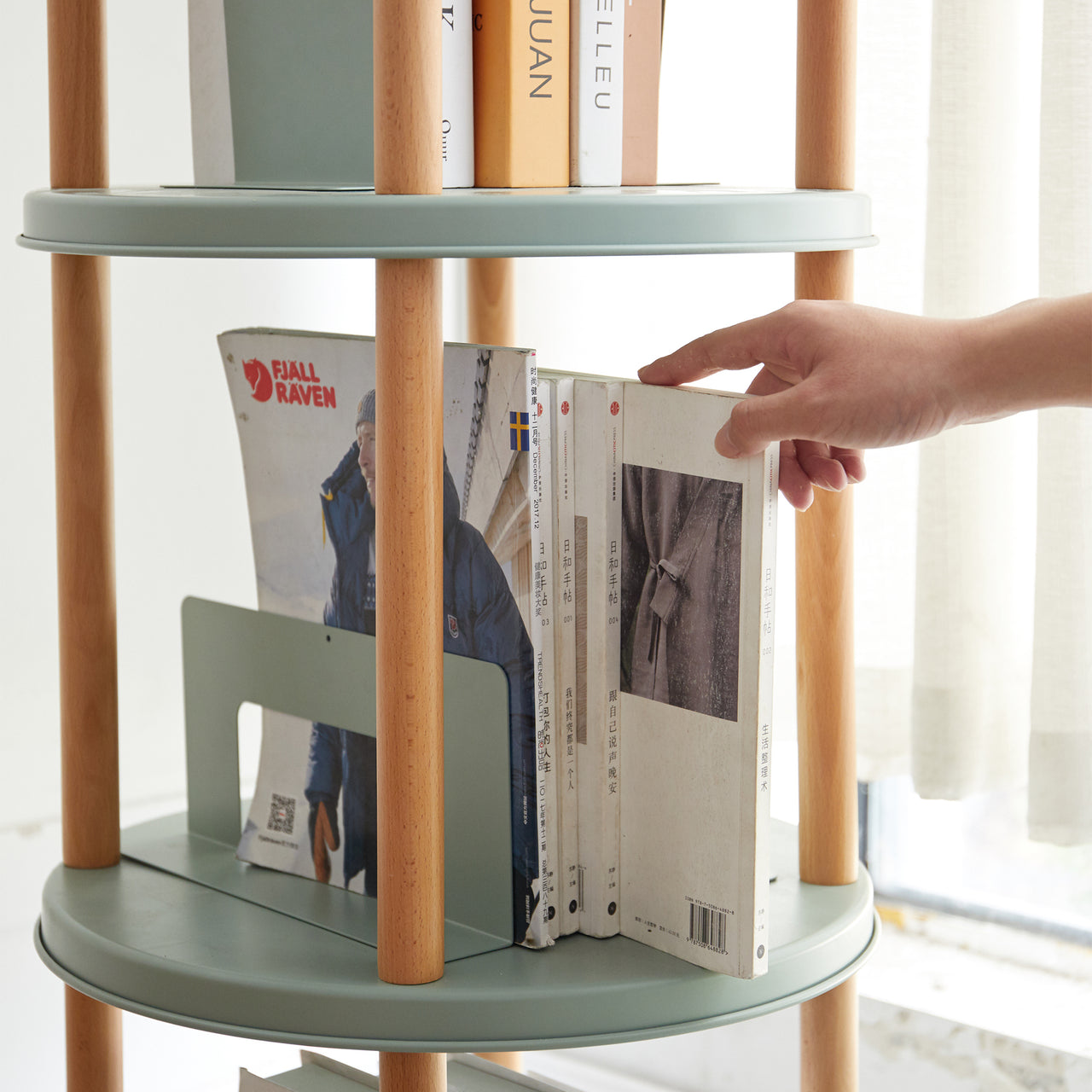 XERLON 3-Tier Storage Shelf