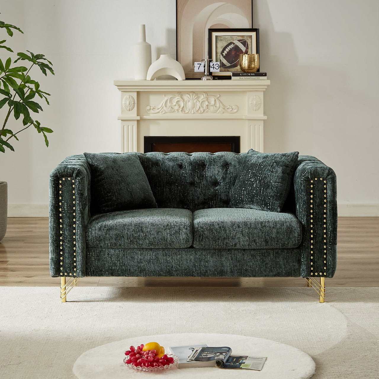 LUCILLE Cozy Loveseat